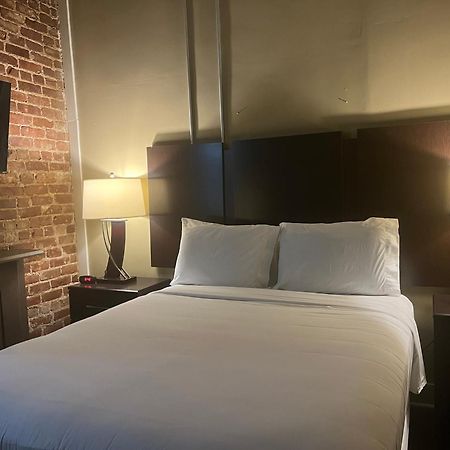 The Skylight Hotel グリーンビル エクステリア 写真