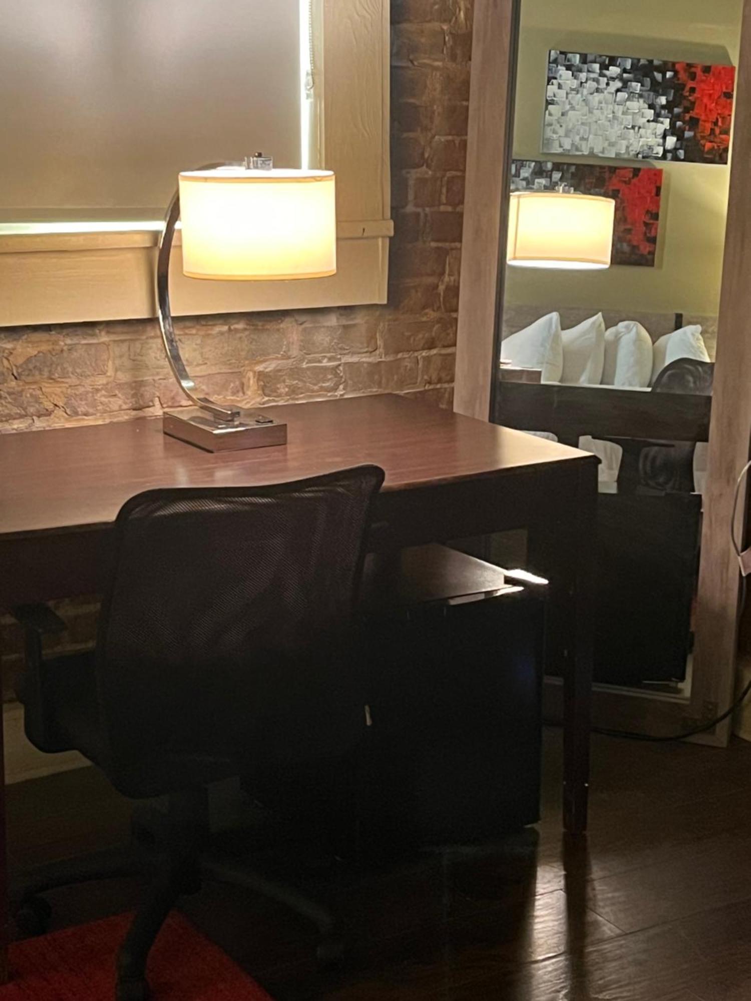 The Skylight Hotel グリーンビル エクステリア 写真