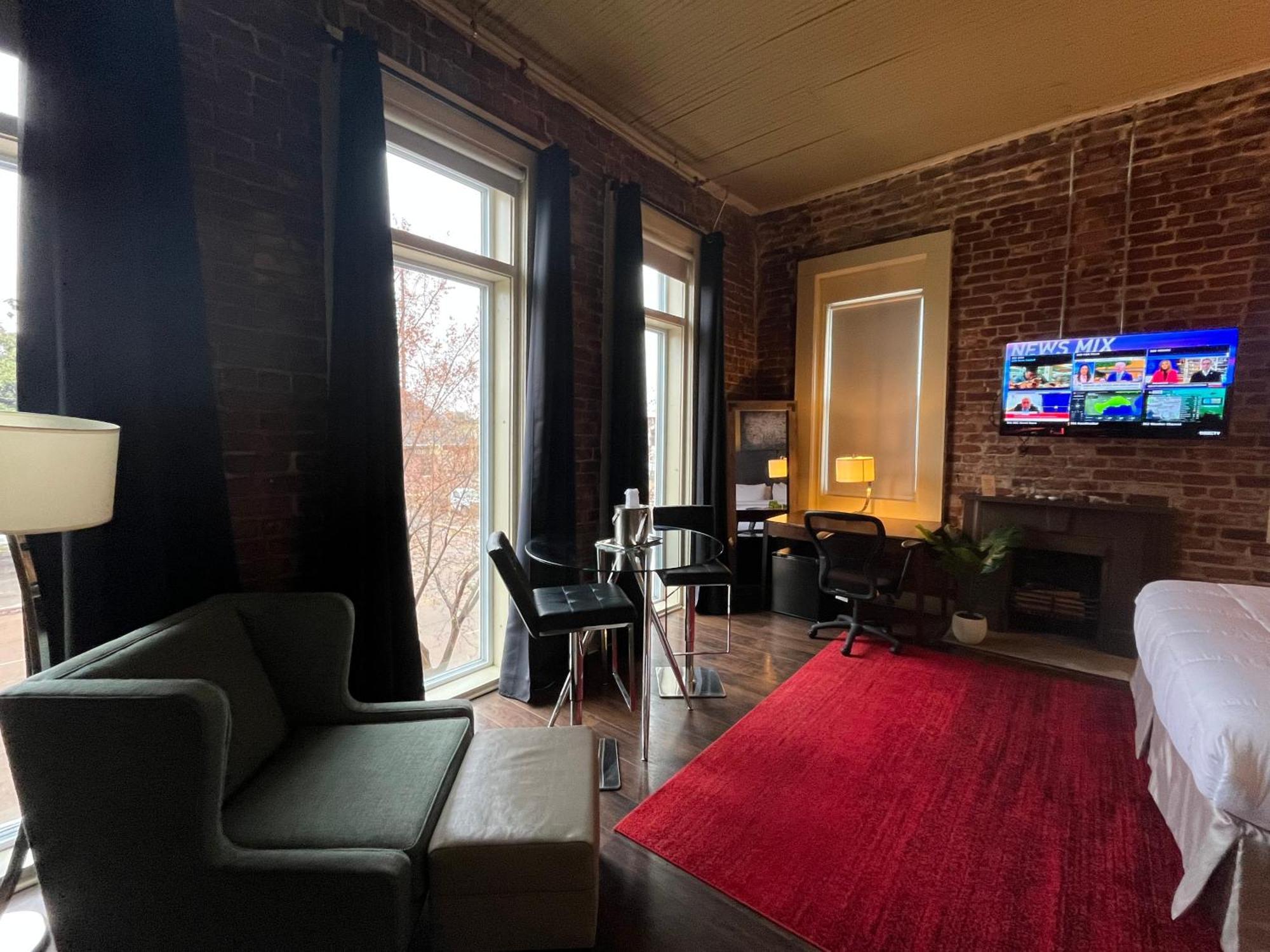The Skylight Hotel グリーンビル エクステリア 写真